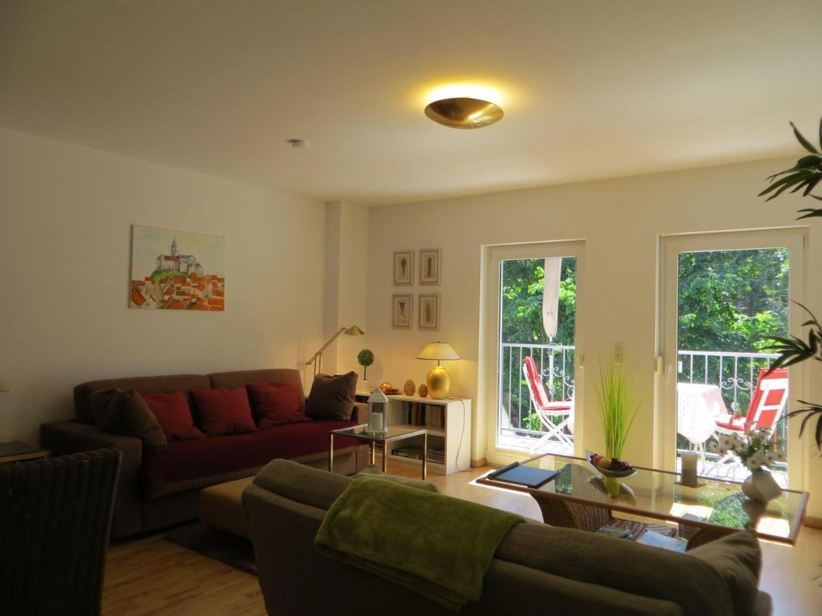 Weisses-Haus-Am-Kurpark-Fewo-Waldblick เควดลินบวร์ก ภายนอก รูปภาพ